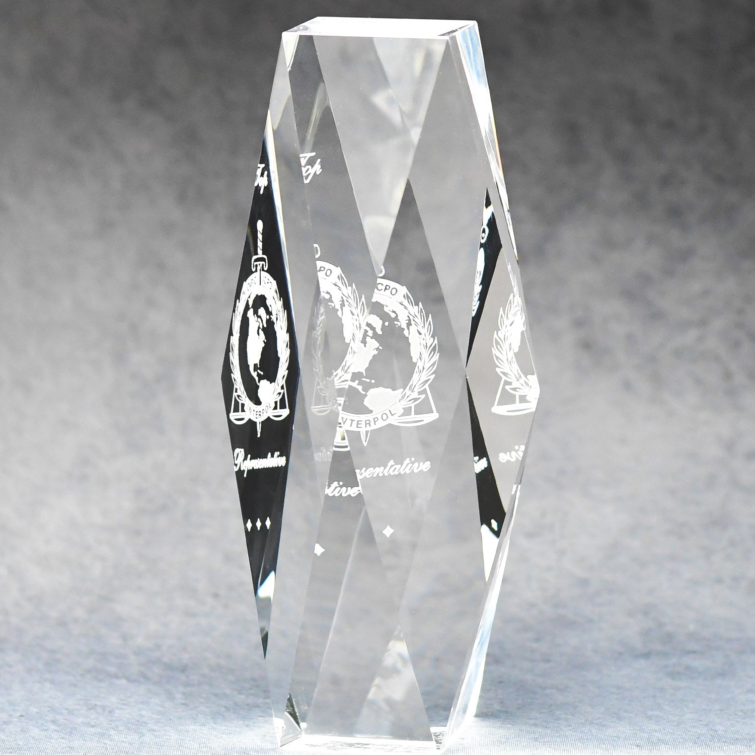 WESTꓸ / AWARD Zenith Award Trophy Clear and Black Optical Crystal to 1st
